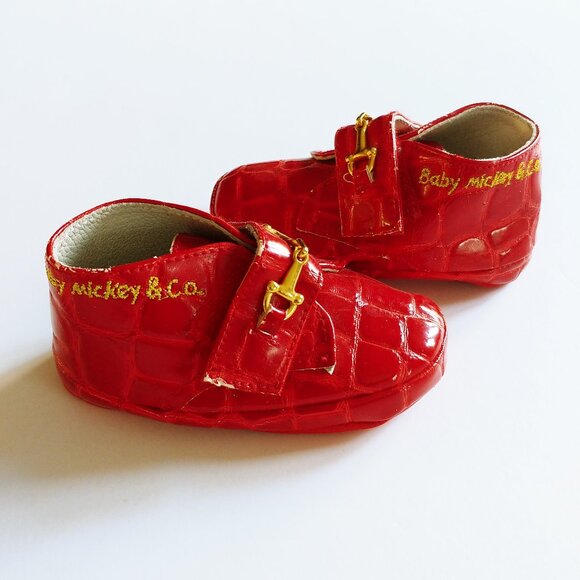 Baby Mickey and Co Red Faux Leather Logo Dress Shoes with Gold Details Size 2M - Picture 3 of 12